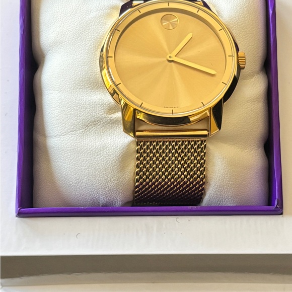 Movado Gold Women or Men's Watch with Mesh Strap - Picture 11 of 11